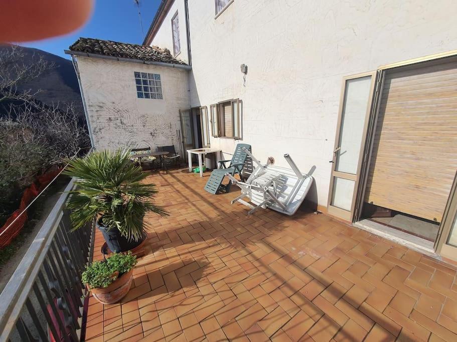 La Quiete Tra Le Montagne Apartment Apiro Екстериор снимка